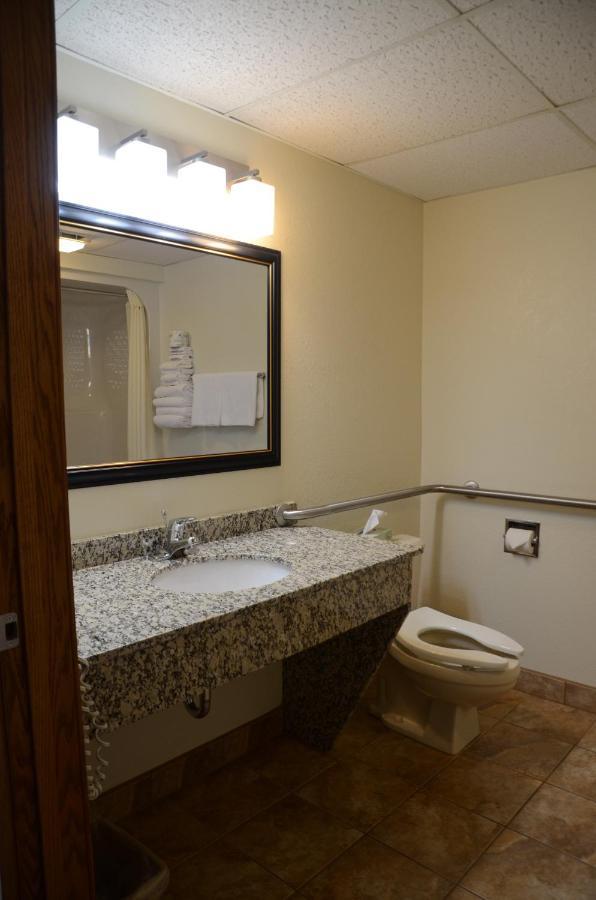 מוניסינג North Star Hotel Pictured Rocks מראה חיצוני תמונה