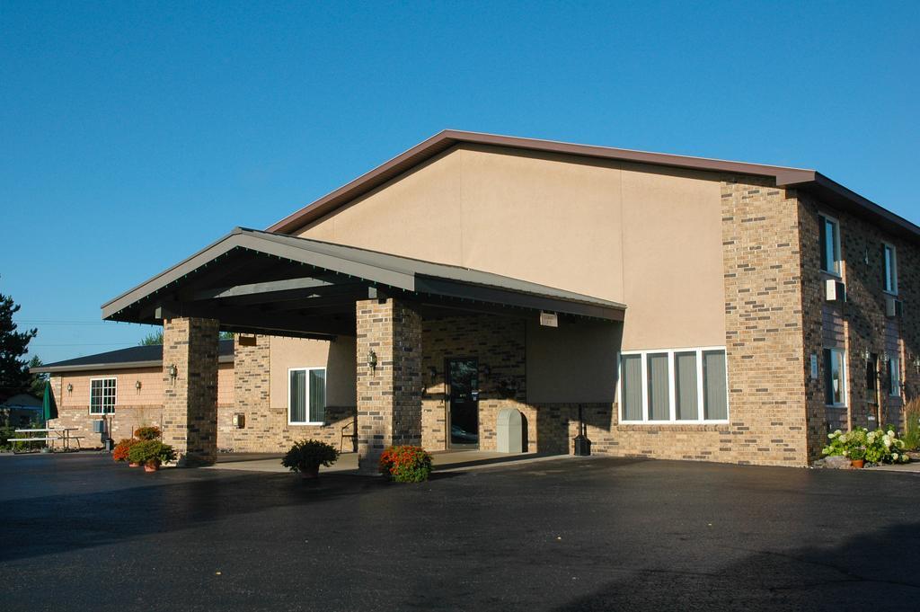 מוניסינג North Star Hotel Pictured Rocks מראה חיצוני תמונה